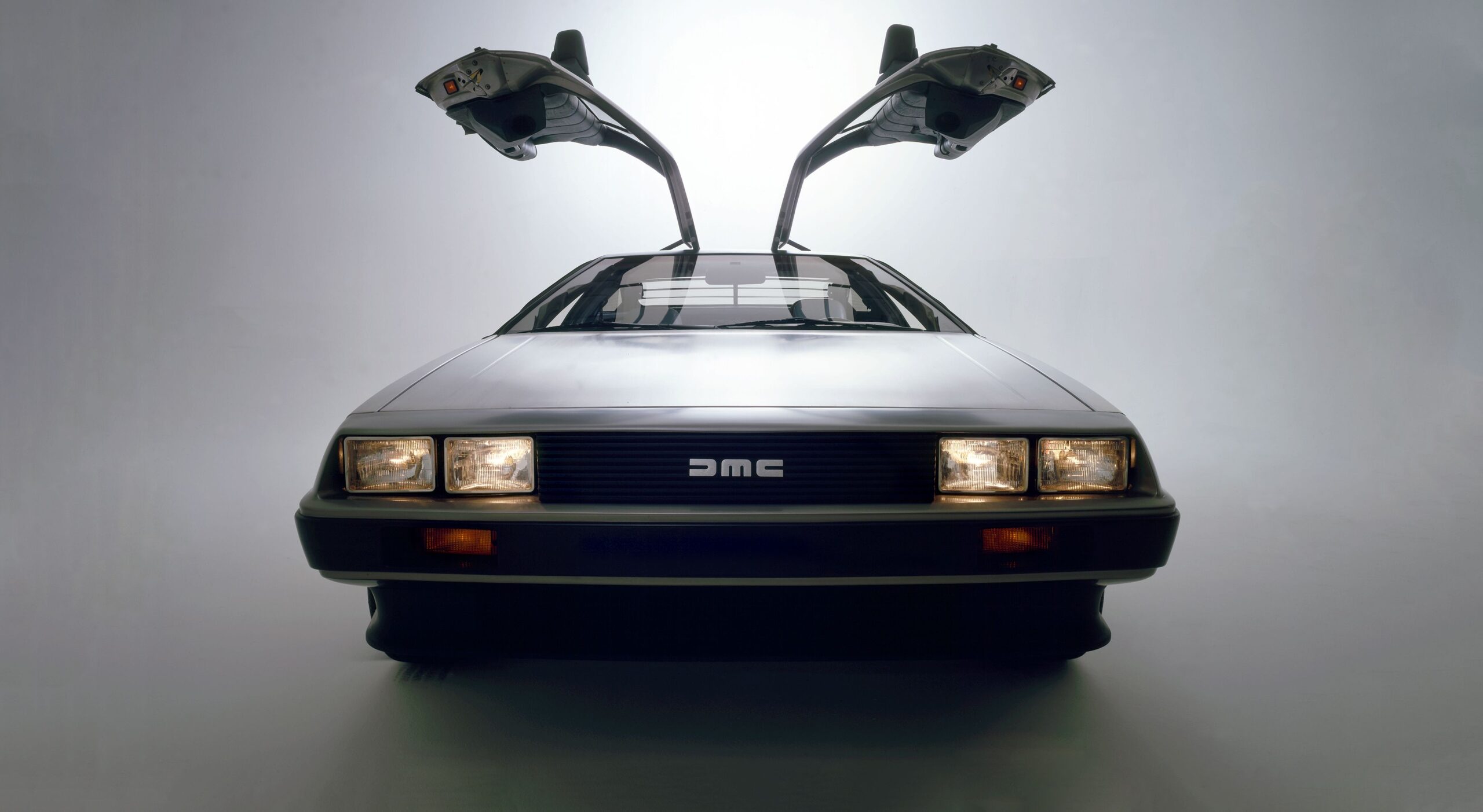 This widebody DeLorean DMC-12 is a homage to the past and future